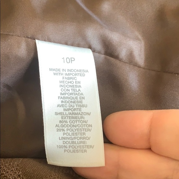 Liz Claiborne suit - Picture 7 of 8